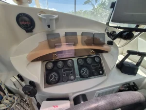 helm, Prout 38, catamaran for sale