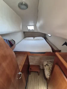 bed, Prout 38, catamaran for sale