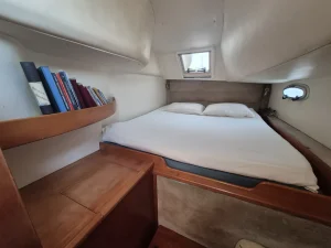 bed, Prout 38, catamaran for sale