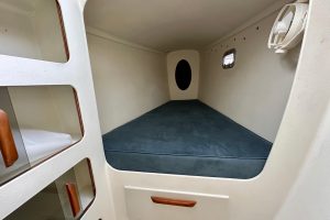 bed, Chris White, catamaran for sale
