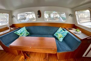 salon, Chris White, catamaran for sale