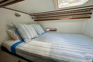 bed, Chris White, catamaran for sale
