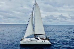 underway, Privilege 482, catamaran for sale