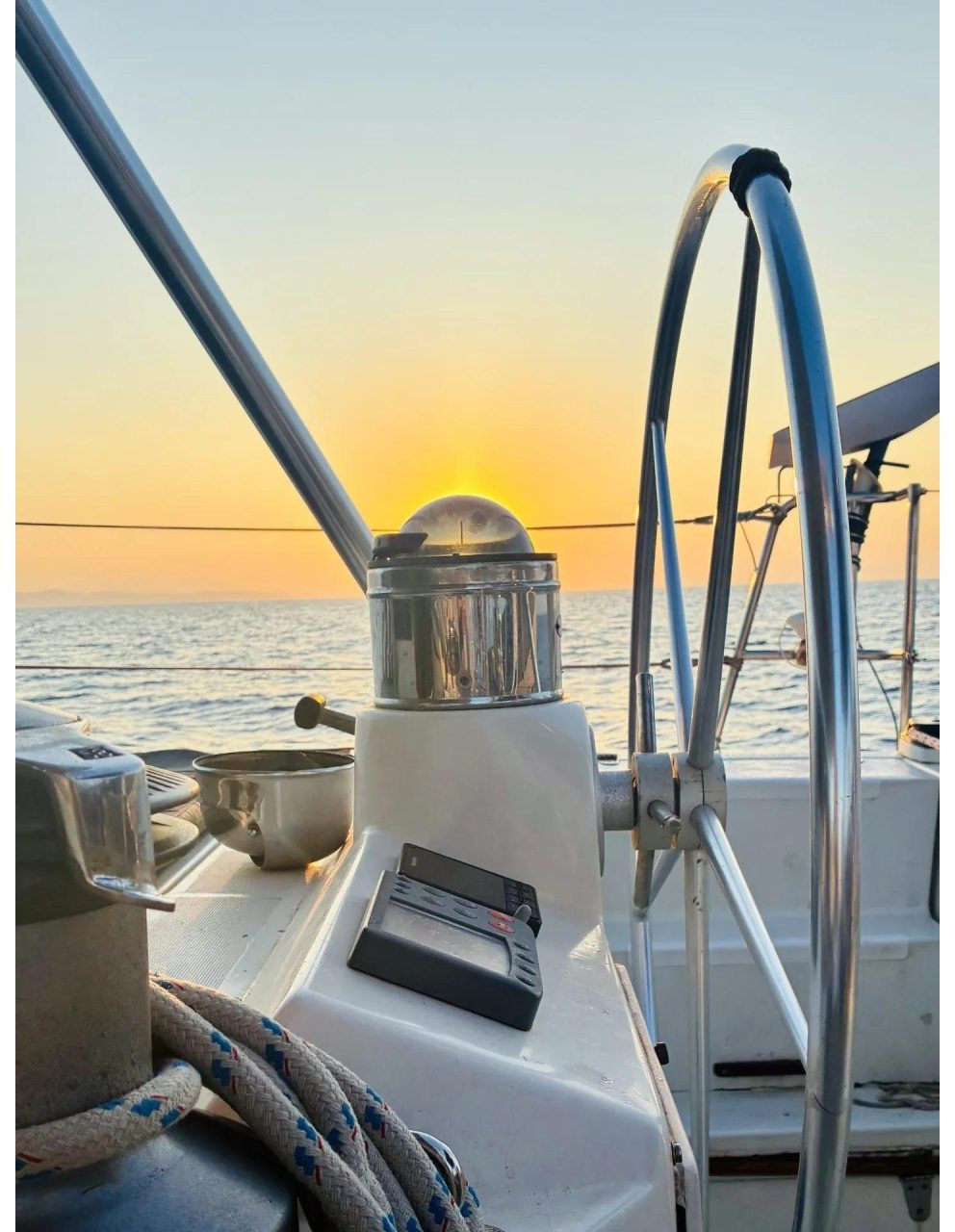 helm, Privilege 482, catamaran for sale