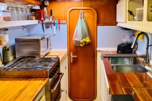 interior, Privilege 482, catamaran for sale