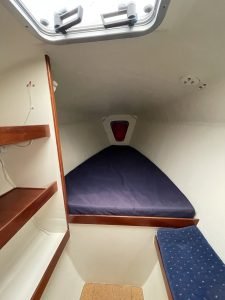 bed, TRT 1200, catamaran for sale