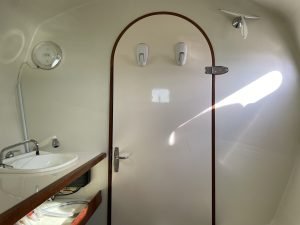 bath, TRT 1200, catamaran for sale