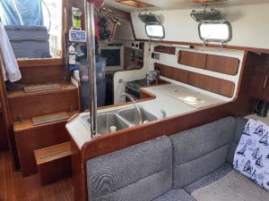salon, Caliber 40, sailboat for sale