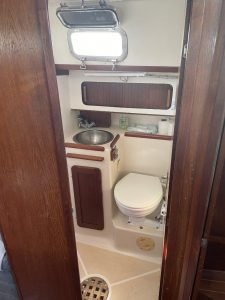 bath, Caliber 40, sailboat for sale