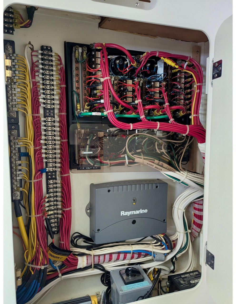 electrical, Chris White, catamaran for sale