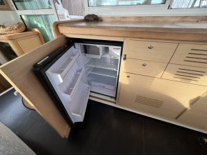 interior, Lagoon 420, catamaran for sale