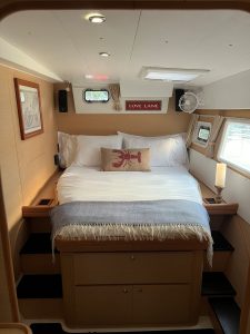 bed, Lagoon 420, catamaran for sale