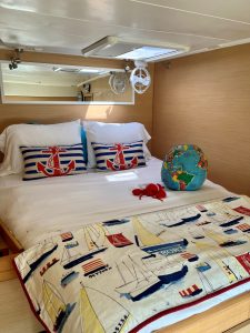 bed, Lagoon 420, catamaran for sale