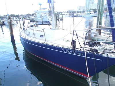 Tartan 33
