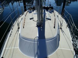 deck, Tartan 33, sailboat for sale