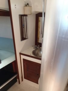 bath, Tartan 33, sailboat for sale