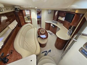 salon, Sea Ray, trawler for sale