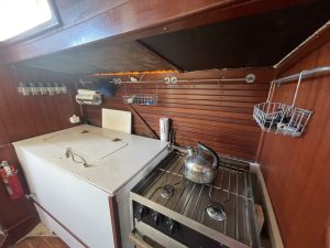 interior, Reliance 44, sailboat for sale