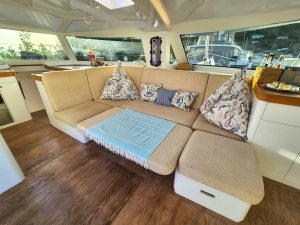salon, Alibi 54, catamaran for sale