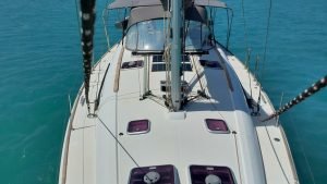 deck, Jeanneau 44, sailboat for sale