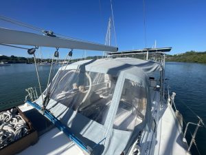 cockpit, Beneteau 400 Oceanis, sailboat for sale