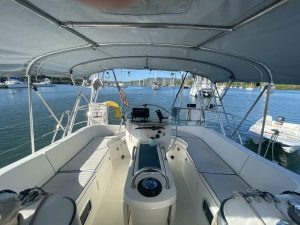 cockpit, Beneteau 400 Oceanis, sailboat for sale