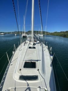 deck, Beneteau 400 Oceanis, sailboat for sale