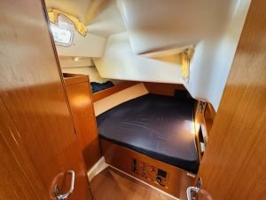 bed, Beneteau 50 Cyclades, sailboat for sale