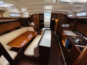 salon, Beneteau 50 Cyclades, sailboat for sale