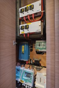 electrical, Lagoon 42, catamaran for sale