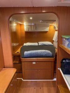 bed, Lagoon 420, catamaran for sale