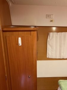 interior, Lagoon 420, catamaran for sale