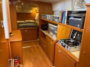 interior, Lagoon 420, catamaran for sale