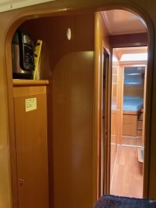 interior, Lagoon 420, catamaran for sale