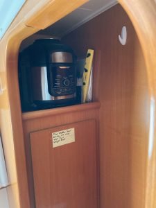 interior, Lagoon 420, catamaran for sale