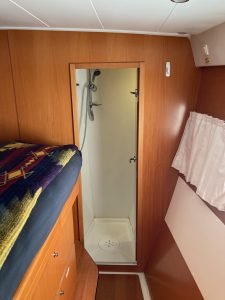 bed, Lagoon 420, catamaran for sale