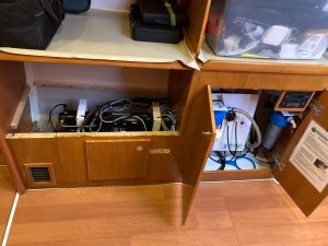 electrical, Lagoon 420, catamaran for sale