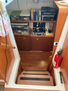 navigation station, Lagoon 420, catamaran for sale