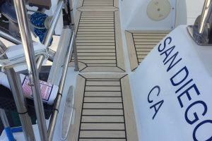 deck, Lagoon 420, catamaran for sale