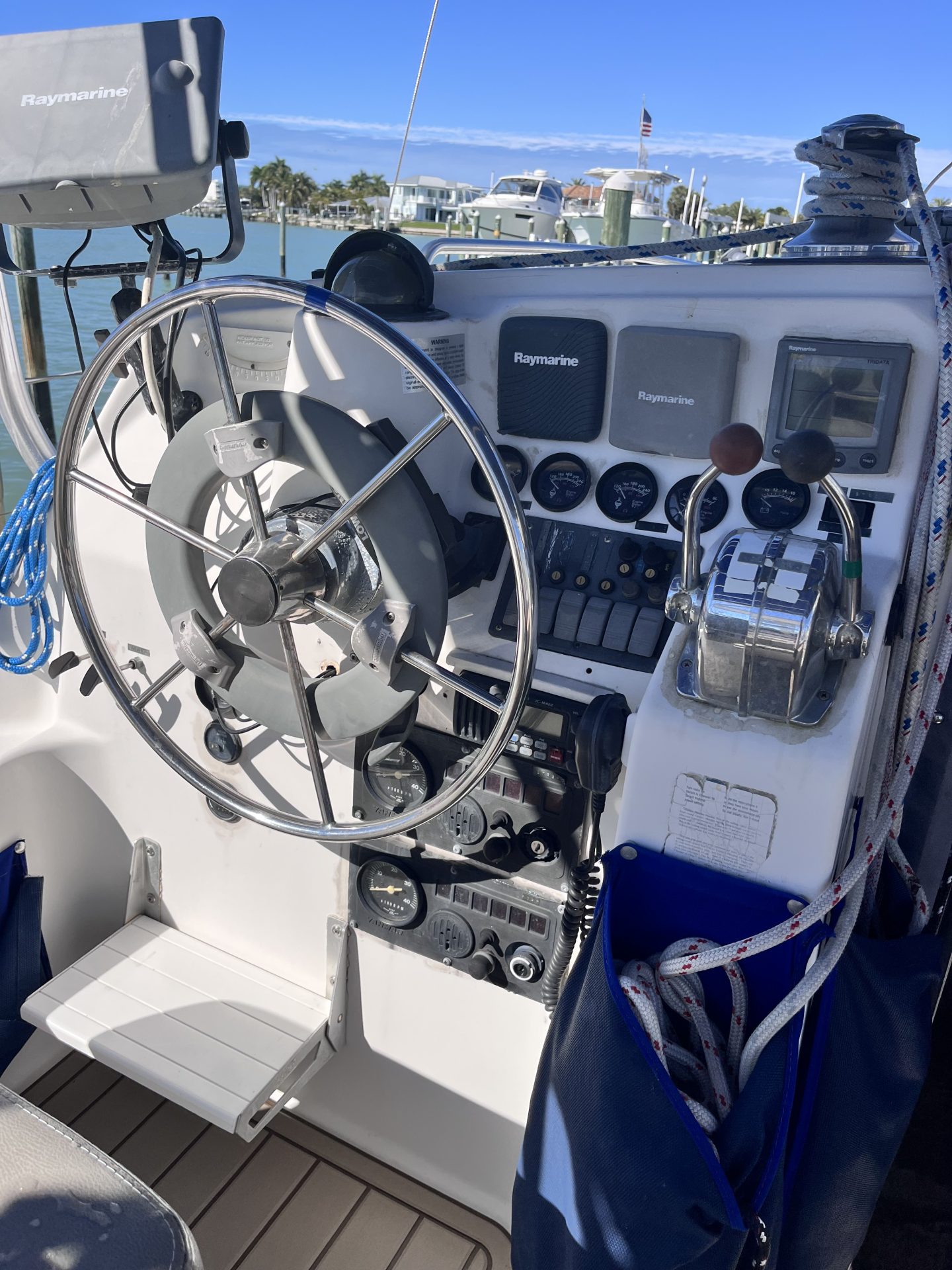 1996 Lagoon 35 CCC