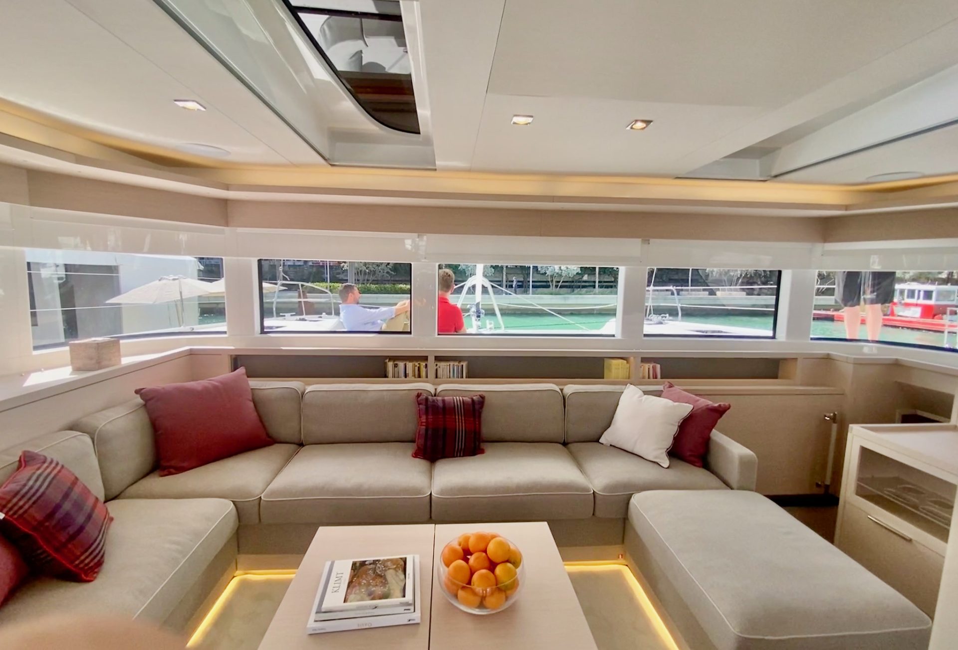 2023 Lagoon 55