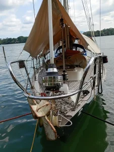 Giles 38, sailboat for sale
