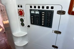 electrical, Hughes 40, catamaran for sale
