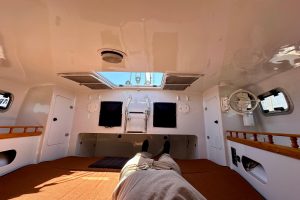 bed, Hughes 40, catamaran for sale