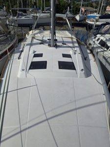 deck, Beneteau 45 Oceanis, sailboat for sale