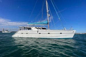 exterior, Knysna 480, catamaran for sale
