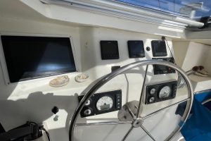 helm, Knysna 480, catamaran for sale