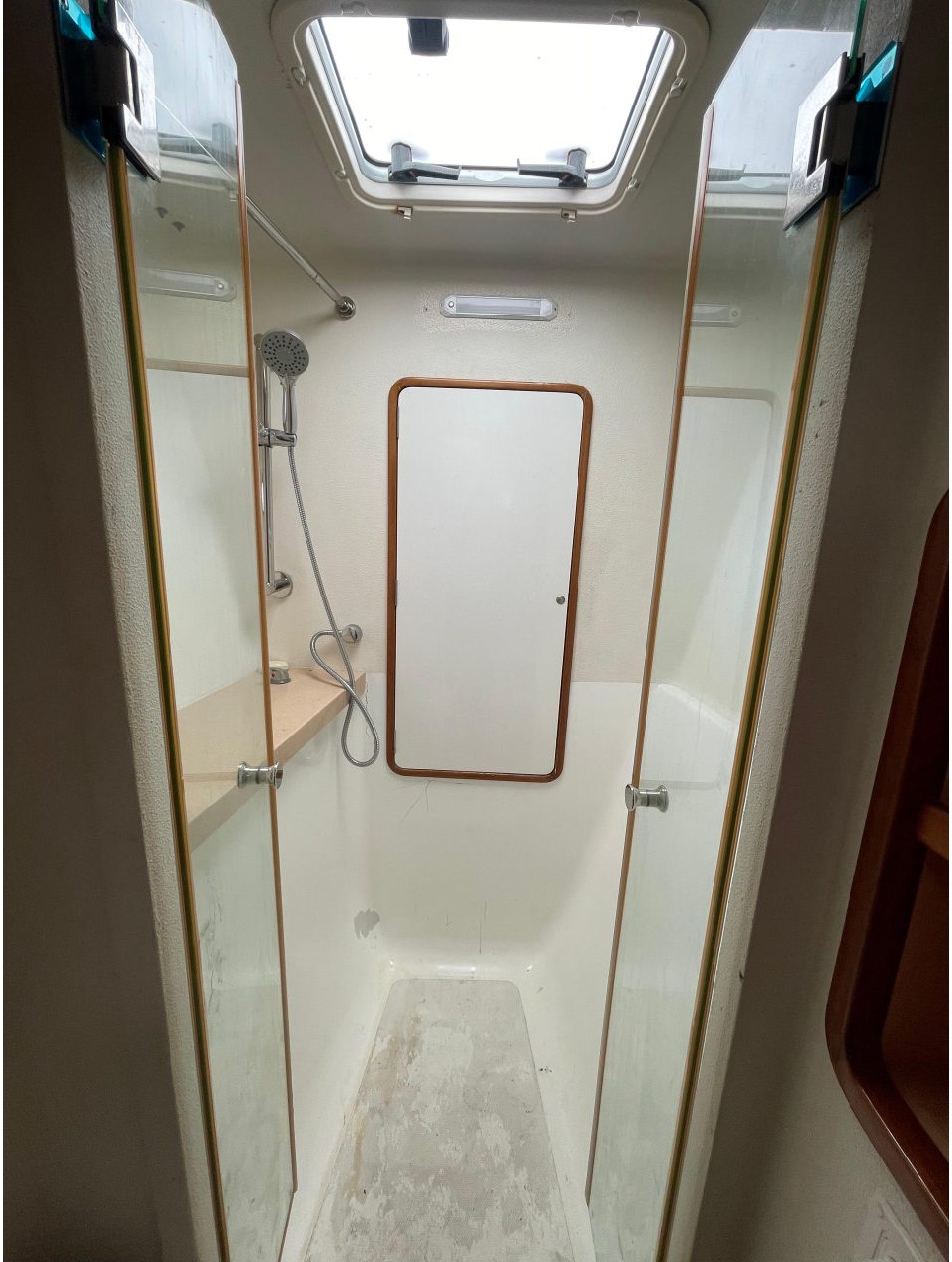 bath, Knysna 480, catamaran for sale