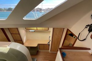 salon, Knysna 480, catamaran for sale