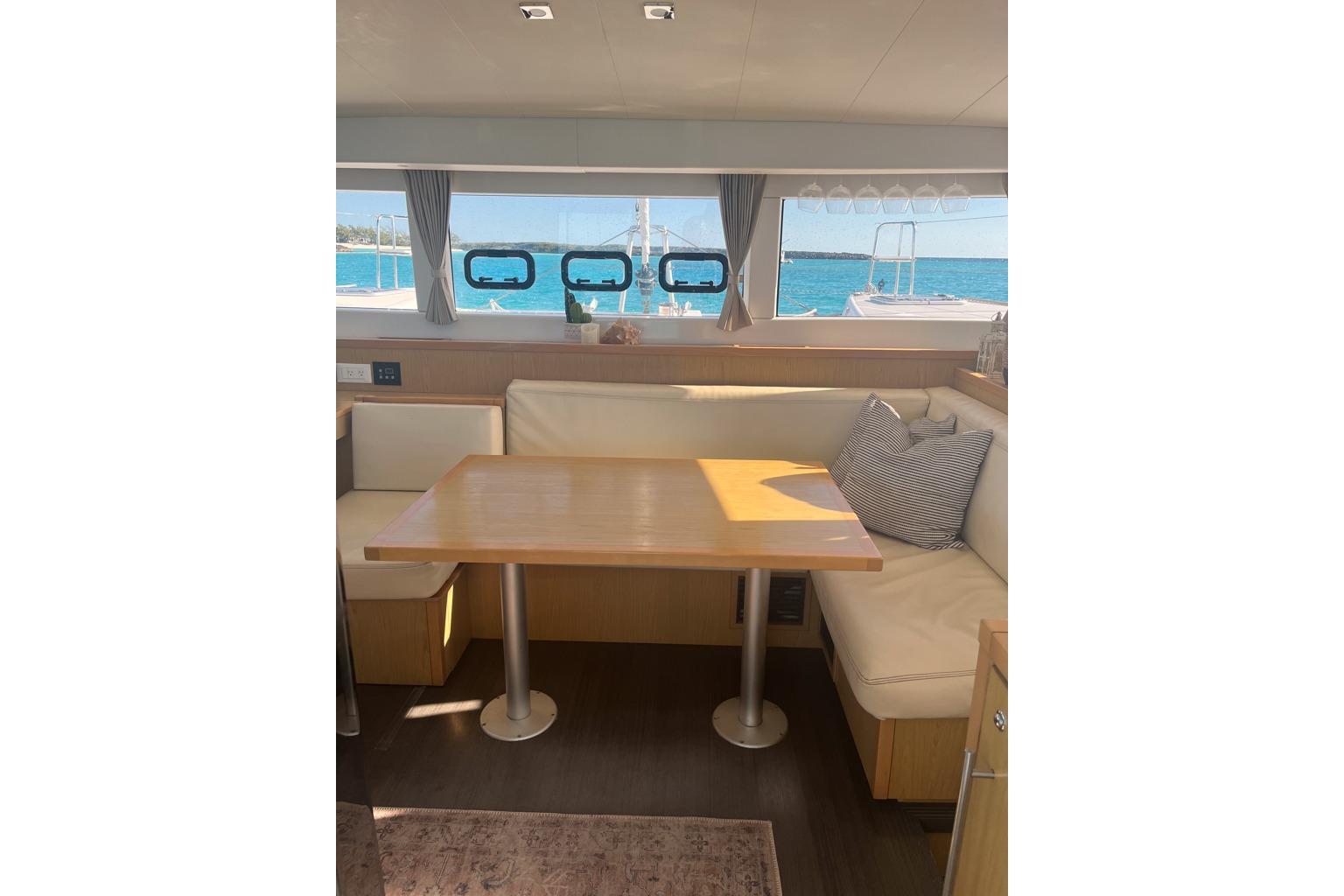 2014 Lagoon 39